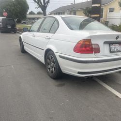 2001 BMW 325i