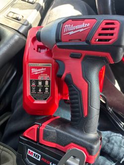M18 Impact with Charger and 5.0 battery