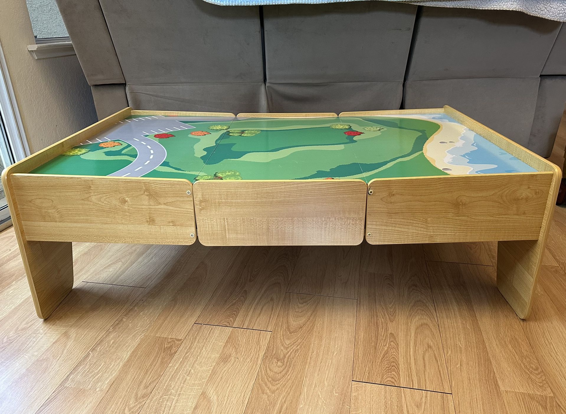 Kid Kraft Double Sided Train Table 