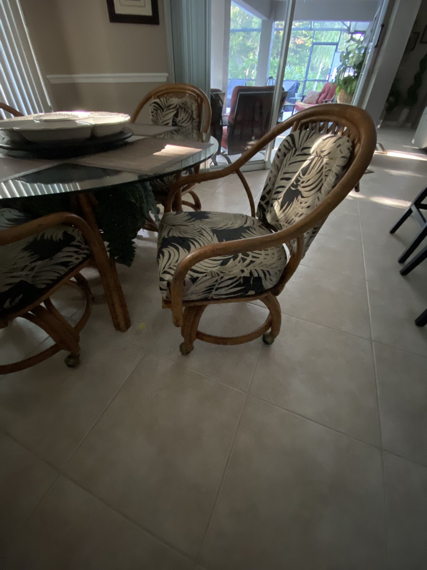 Dinning Table For Four