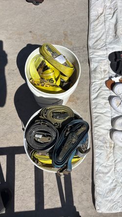 trailer straps