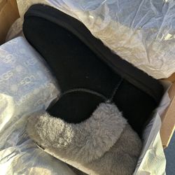 Ugg Saniya Shearling Mini Winter Boot