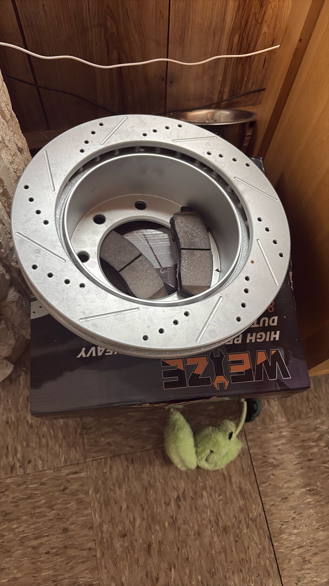 Ford F250 Superduty Front And Rear Brake Pads And Rotors