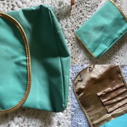 Nordstrom green zippered dual compartment brushes makeup toiletry bag