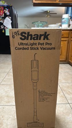 (NEW) SHARK ultralight pet pro corded stick vacuum