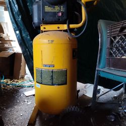 15gallon DeWalt Compressor 