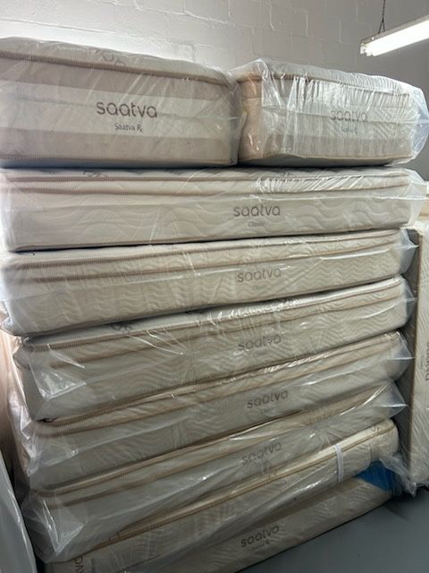 Luxury Saatva & Tempur-Pedic Mattresses – 50-80% Off!     •    Brand New, Minor Blemishes (Nothing That Affects Comfort)     •    King, Queen, Full, T