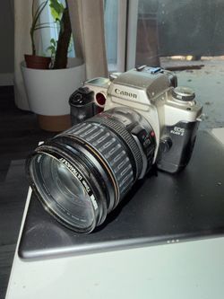 Canon EOS Elan II 35mm Film Camera + 28-105mm IS USM Lens Tested & Working Battery Included