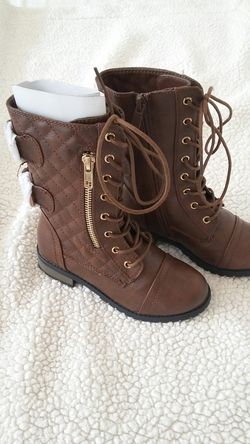*NEW* PRETTY GIRL BOOTS $13
