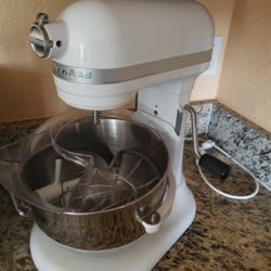 Kitchen Aid Mixer