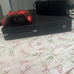 Xbox One With Controller 