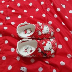 Hellokitty Crocs