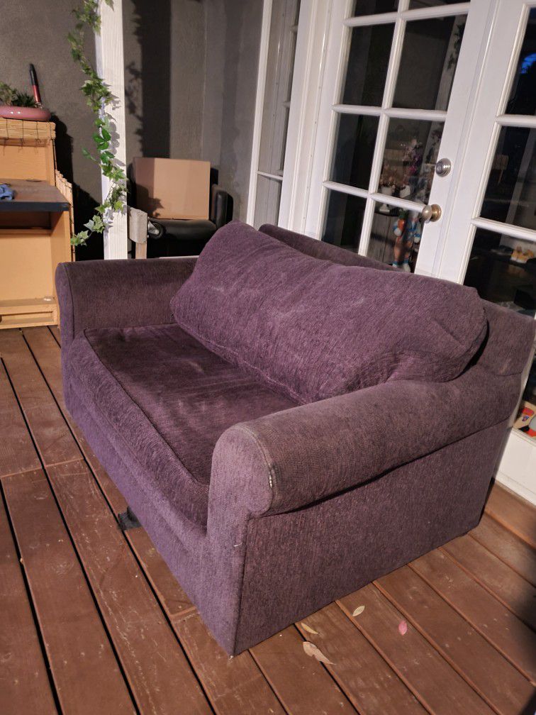 Free Sofa Bed (Pending)