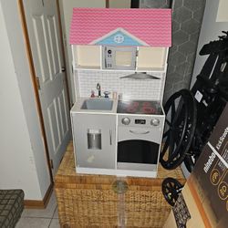 Kids Doll House and Kitchen Set