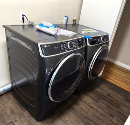 GE profile washing machine &  gas dryer - LIKE NEW