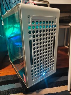 Custom Built Gaming PC 5800x3d with a 5060 gpu