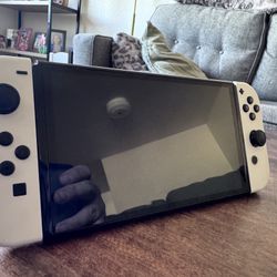 Nintendo Switch Oled White