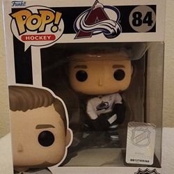 POP! HOCKEY NATHAN MACKINNON 84