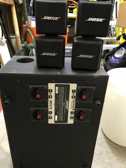 Bose® Acoustimass® 5 Series V speaker system