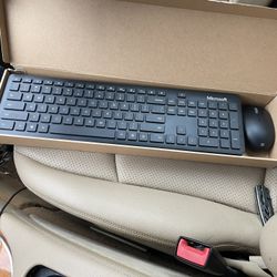 Bluetooth Keyboard Microscoft