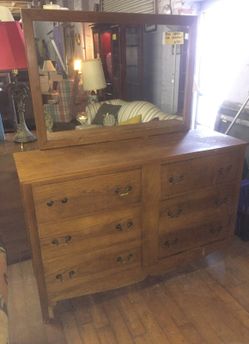 Circa 1850 Tiger Oak Dresser w/ Mirror