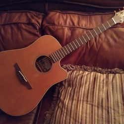 Takemine Ean10 Made In Japan. Very Desirable Acoustic Electric Guitar!