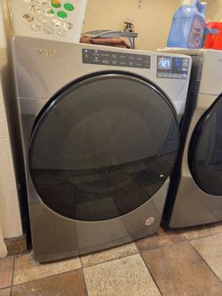 Whirlpool Washer and Dryer Set