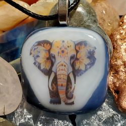 ELLIE THE ELEPHANT FUSED GLASS PENDANT 