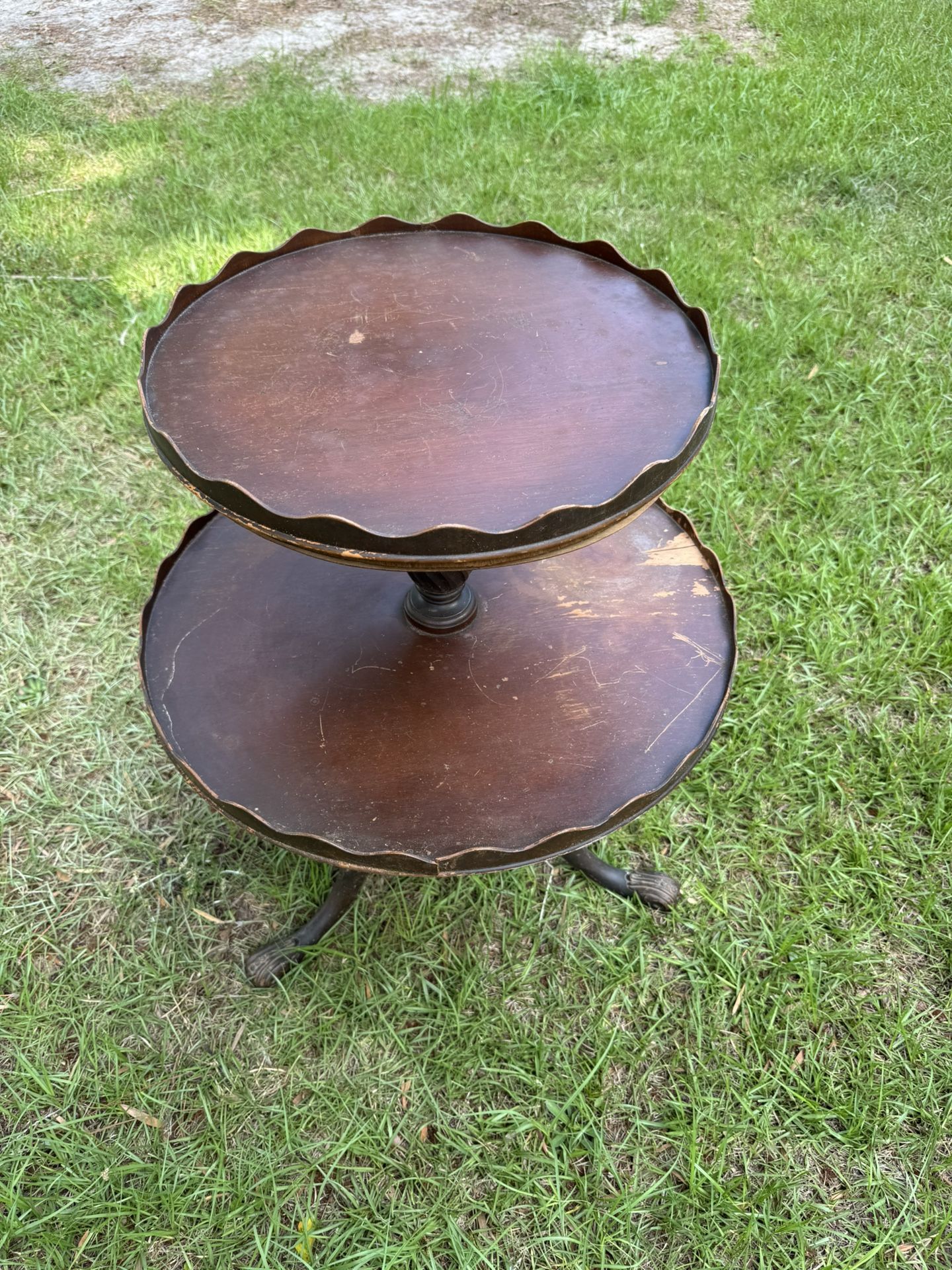 Antique 2 Tier Table