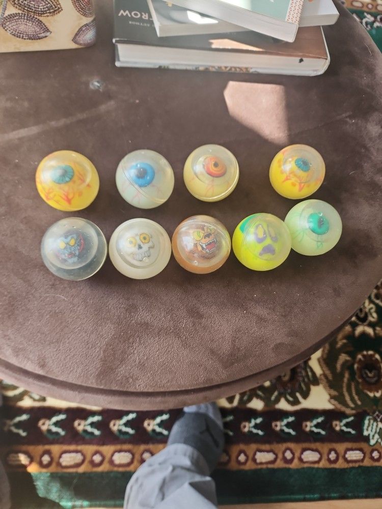 Vintage 90s Jet Ball Magic Glide Floating Eyeball Toys 1.5 Inch