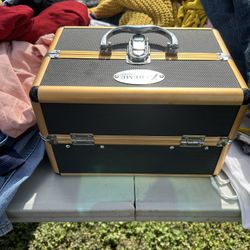 Xtream Lashes Kit Box $35