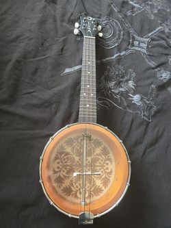 Luna BANJOLELE