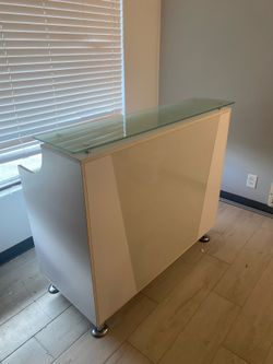 Office desk free