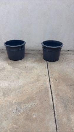 Glazed terracotta pots/planters