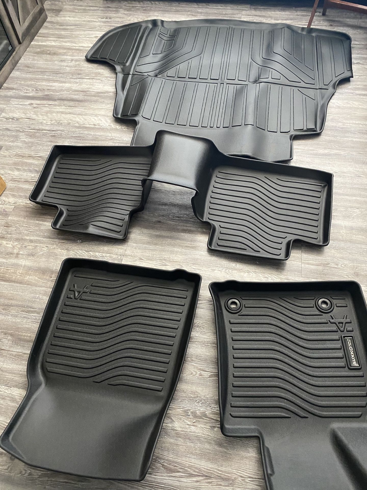3 Pieces Floor Lines New 