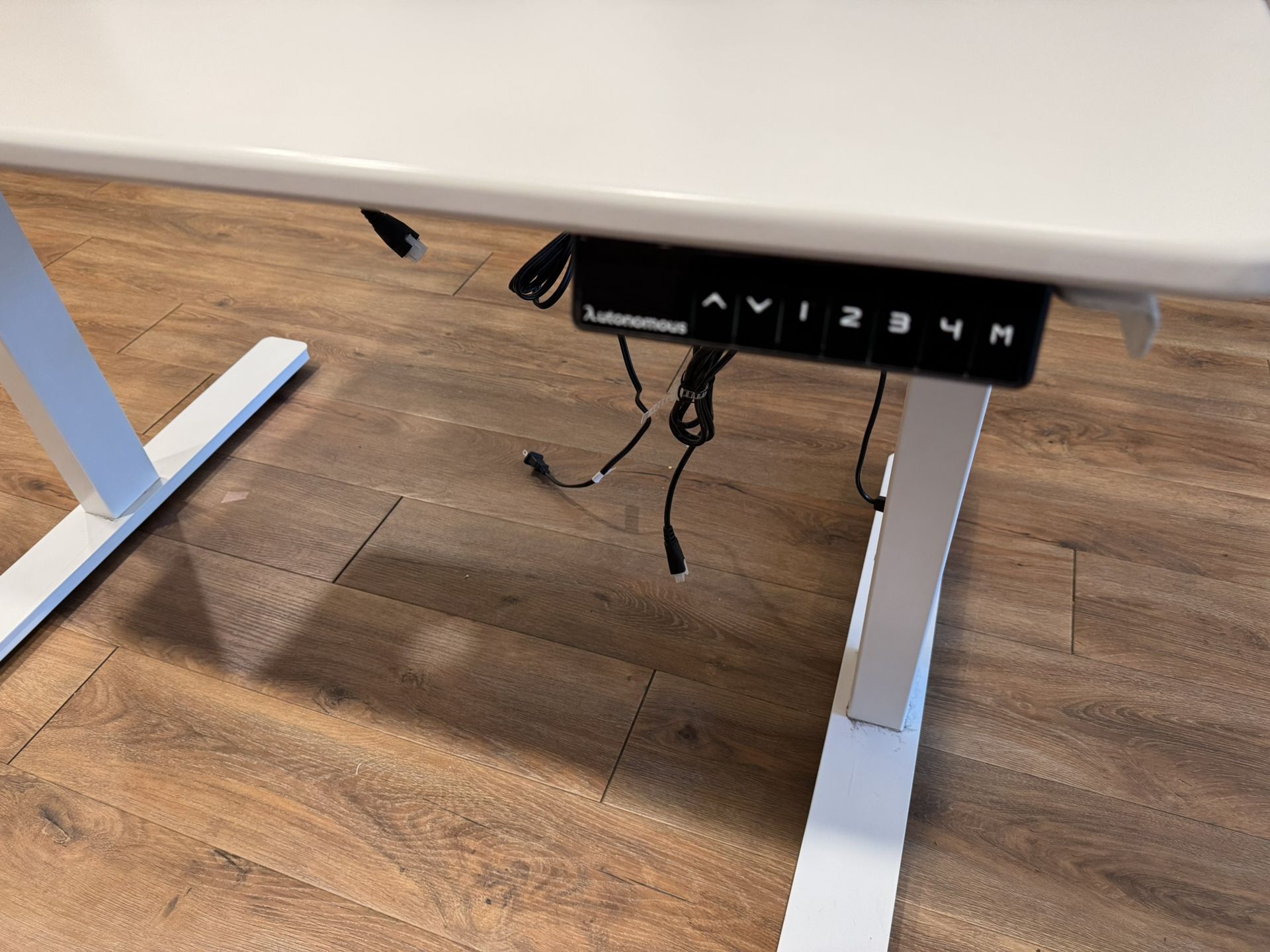 Autonomous Standing Desk