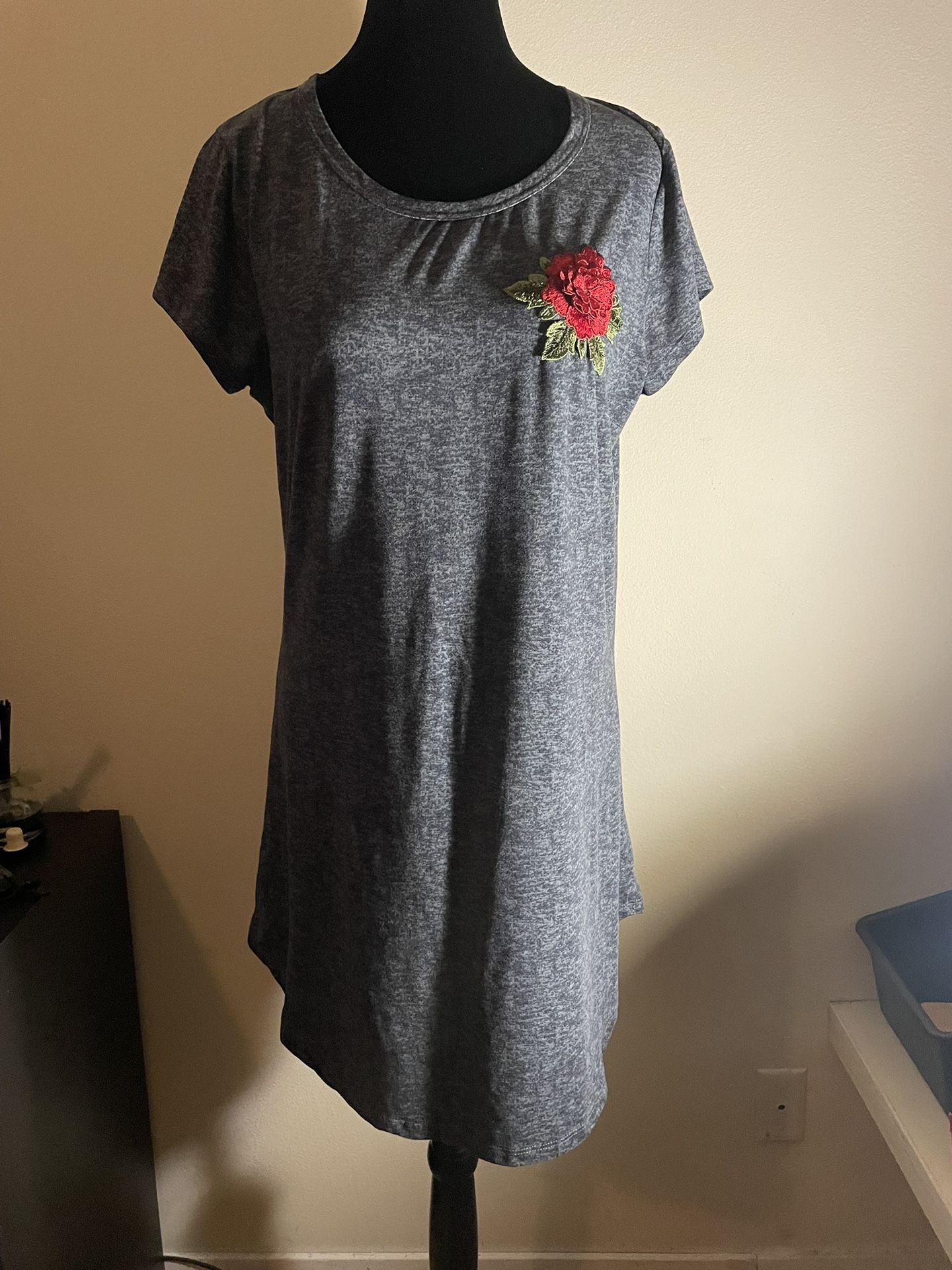 Women Nightgown/ Medium