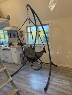 Eno hanging chair and stand