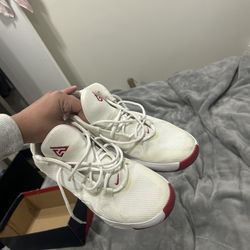 Greek Freak 1 Size 10.5