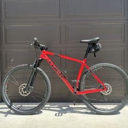 Trek XL pro caliber 9. 6 