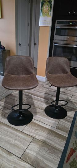 Set of 2 Brown Faux Leather Bar Stools