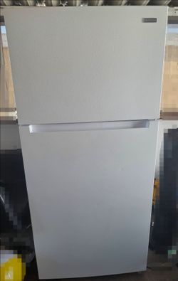 White Vissani Refrigerator