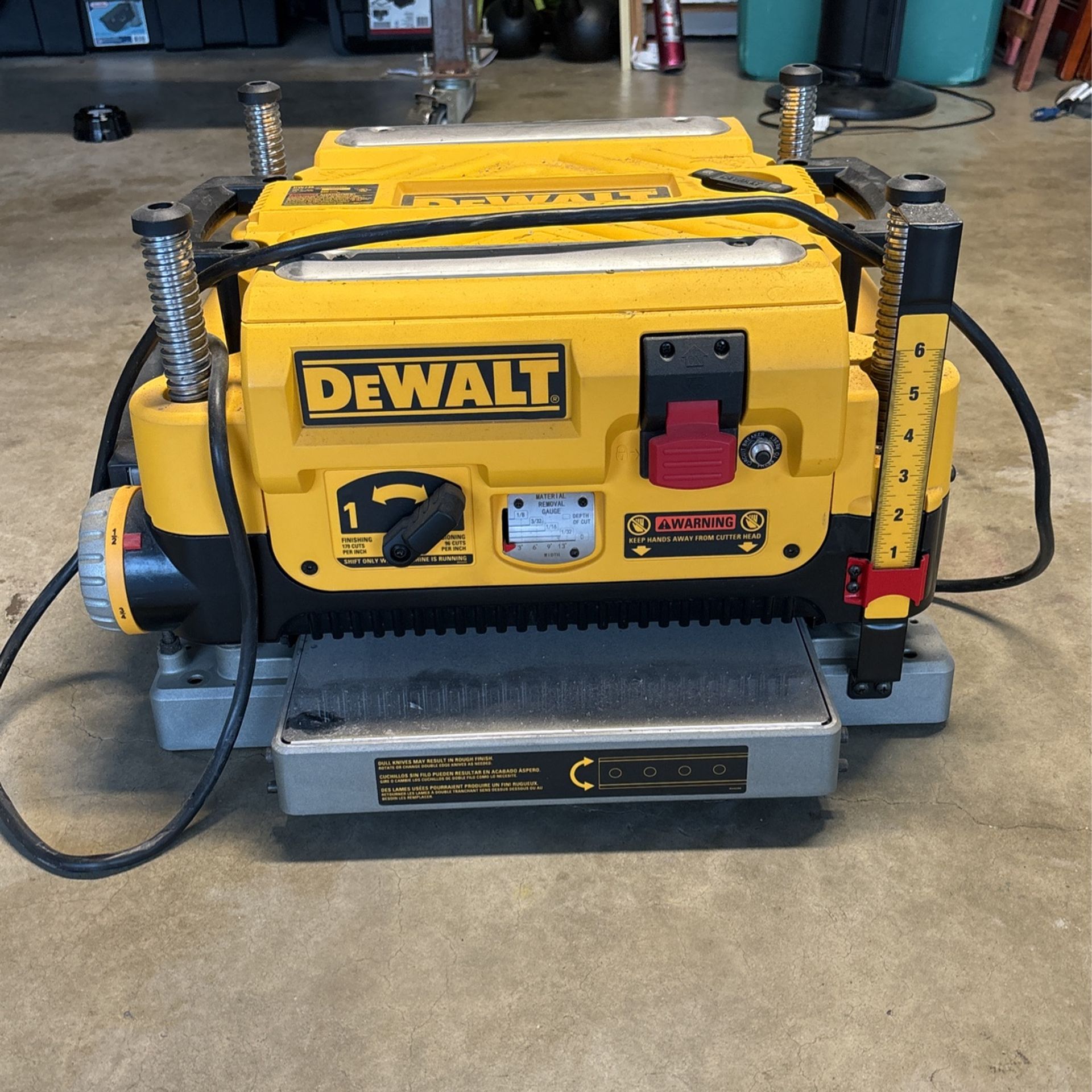 Dewalt DW375 Planer