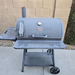 Char-griller  grill and smoker