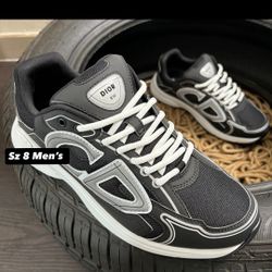 B30 Sneakers Men’s Sz 8