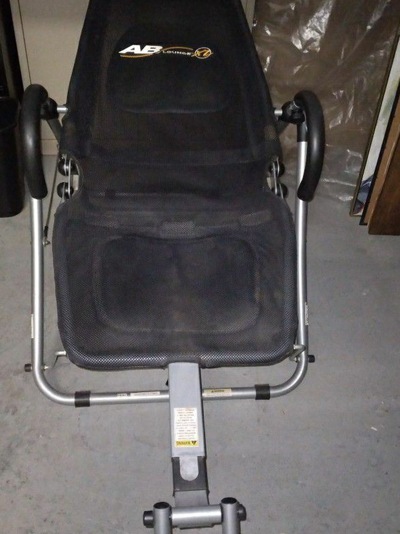Ab Lounge XL - In Excellent Working Condition