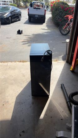 Wine fridge