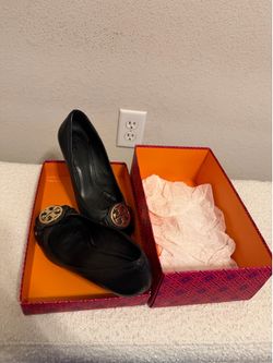 Tory Burch pumps - size 9
