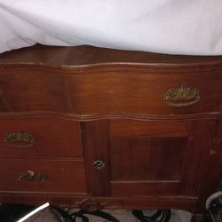 Antique Victorian Wash Table...