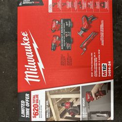 Milwaukee M12 4-Tool Combo Kit (3494-24) – Battery Powered Tools with Charger